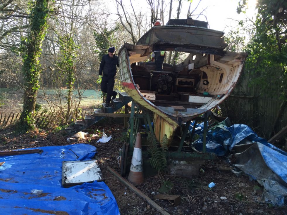 Motorboat Salvage - We Scrap and Recycle Boats